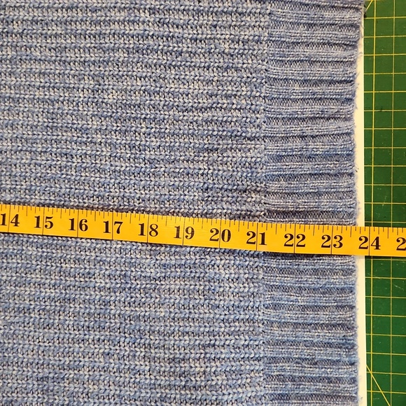 American Eagle Knit Sweater - Picture 7 of 8